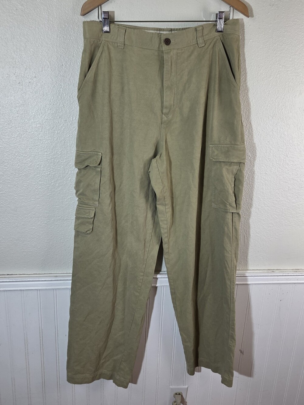 Tommy Bahama Mens 34 Beige Silk Cotton Cargo Pants Relaxed Casual Outdoor
